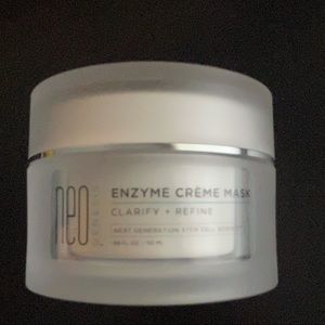 NeoGensis Enzyme Creme Mask